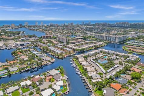 1100 SE 5th Court Pompano Beach FL 33060