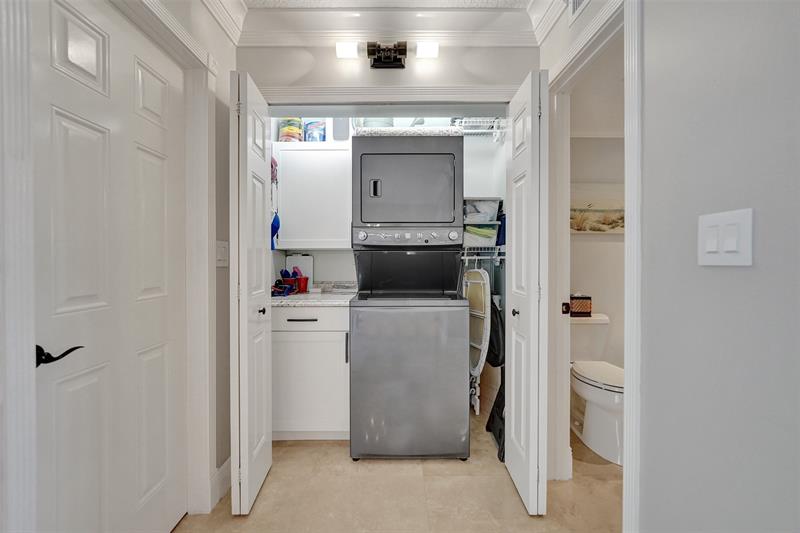 1100 SE 5th Court Pompano Beach FL 33060