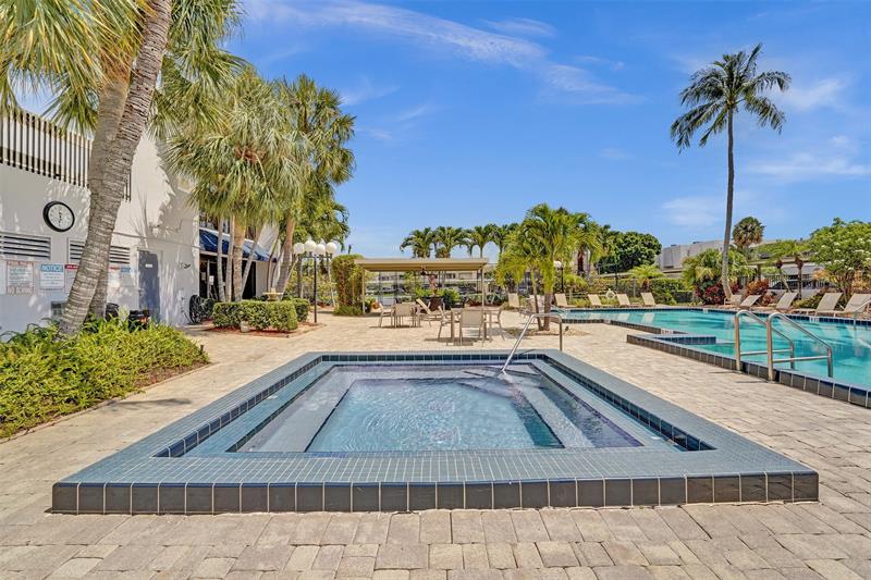 1100 SE 5th Court Pompano Beach FL 33060