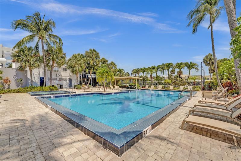 1100 SE 5th Court Pompano Beach FL 33060