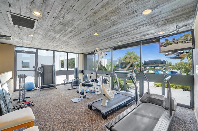 1100 SE 5th Court Pompano Beach FL 33060