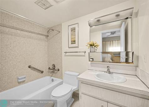 555 NW 4th Avenue Boca Raton FL 33432
