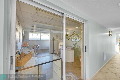 555 NW 4th Avenue Boca Raton FL 33432