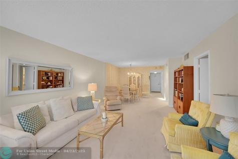 555 NW 4th Avenue Boca Raton FL 33432