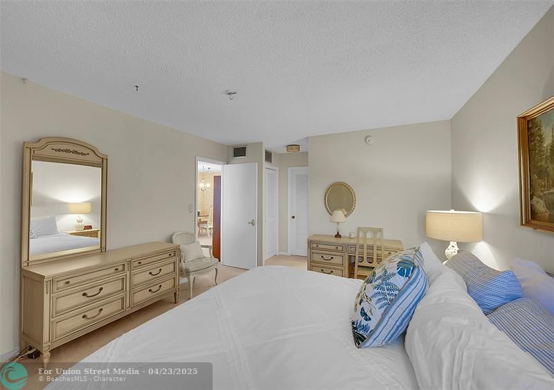 555 NW 4th Avenue Boca Raton FL 33432