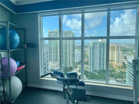 350 SE 2nd Street Fort Lauderdale FL 33301