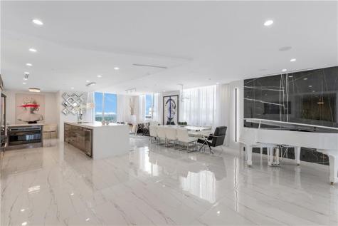 350 SE 2nd Street Fort Lauderdale FL 33301
