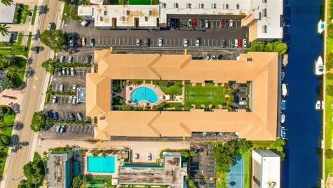 1461 S Ocean Boulevard Lauderdale By The Sea FL 33062