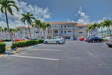 1461 S Ocean Boulevard Lauderdale By The Sea FL 33062