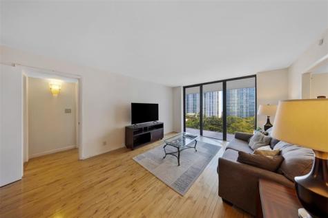 18181 NE 31st Court Aventura FL 33160