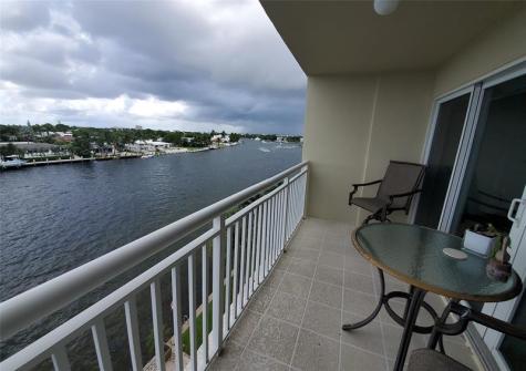 2611 N Riverside Drive Pompano Beach FL 33062