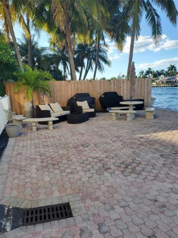 2611 N Riverside Drive Pompano Beach FL 33062