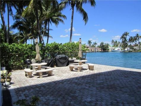 2611 N Riverside Drive Pompano Beach FL 33062