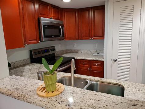 2611 N Riverside Drive Pompano Beach FL 33062