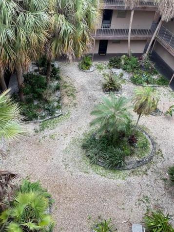 2850 Somerset Drive Lauderdale Lakes FL 33311