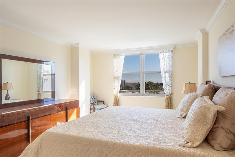 305 N Pompano Beach Boulevard Pompano Beach FL 33062