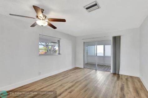 300 SW Golfview Terrace Boynton Beach FL 33426