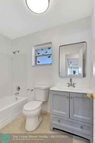 300 SW Golfview Terrace Boynton Beach FL 33426