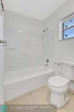 300 SW Golfview Terrace Boynton Beach FL 33426