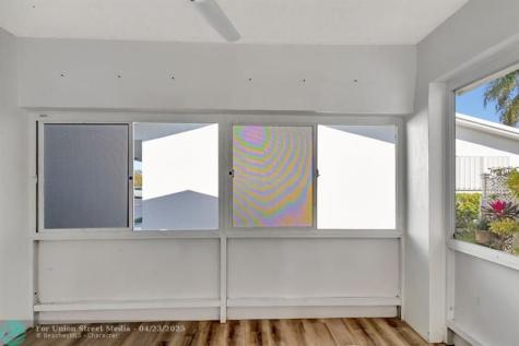 300 SW Golfview Terrace Boynton Beach FL 33426