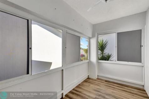 300 SW Golfview Terrace Boynton Beach FL 33426