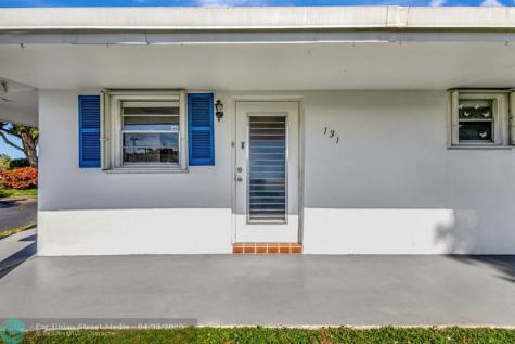 300 SW Golfview Terrace Boynton Beach FL 33426