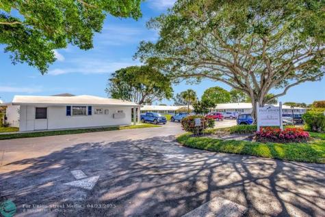 300 SW Golfview Terrace Boynton Beach FL 33426