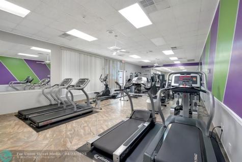 300 SW Golfview Terrace Boynton Beach FL 33426