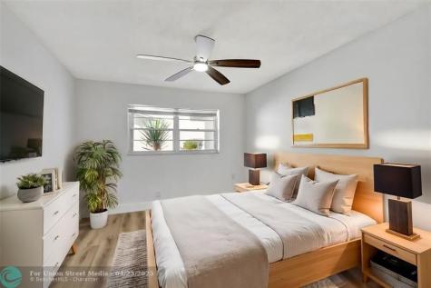 300 SW Golfview Terrace Boynton Beach FL 33426