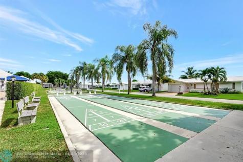 300 SW Golfview Terrace Boynton Beach FL 33426