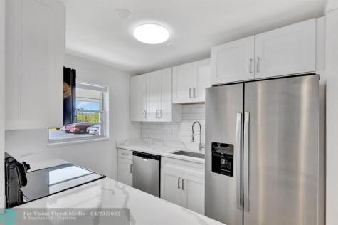 300 SW Golfview Terrace Boynton Beach FL 33426