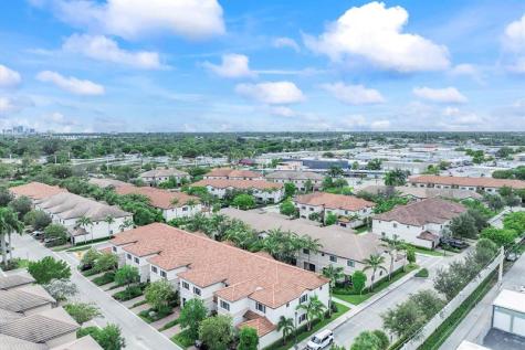 4212 N Dixie Highway Oakland Park FL 33334