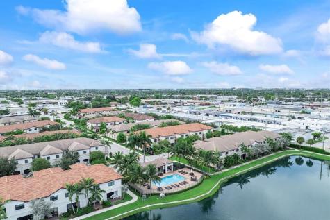 4212 N Dixie Highway Oakland Park FL 33334