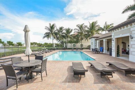 4212 N Dixie Highway Oakland Park FL 33334