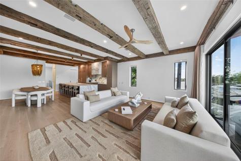 621 SW 5 Place Fort Lauderdale FL 33315