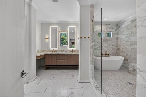 621 SW 5 Place Fort Lauderdale FL 33315