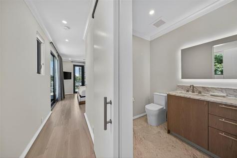 621 SW 5 Place Fort Lauderdale FL 33315
