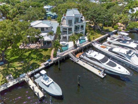 621 SW 5 Place Fort Lauderdale FL 33315