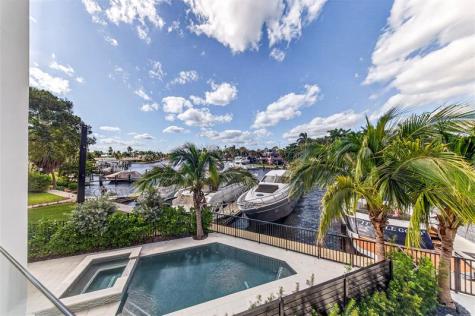 621 SW 5 Place Fort Lauderdale FL 33315