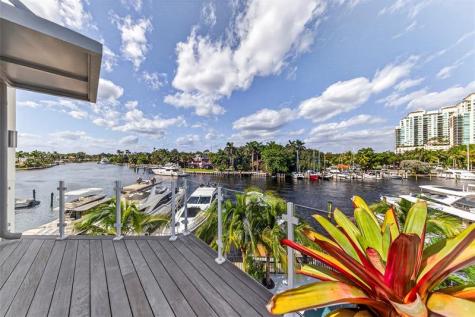 621 SW 5 Place Fort Lauderdale FL 33315