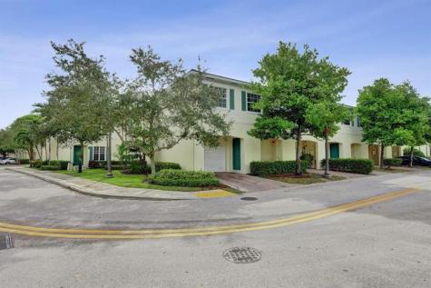 608 SW 3rd Avenue Pompano Beach FL 33060