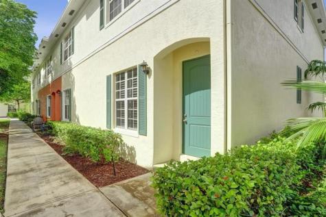 608 SW 3rd Avenue Pompano Beach FL 33060