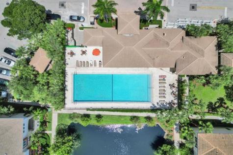608 SW 3rd Avenue Pompano Beach FL 33060