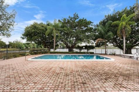3280 Spanish Moss Terrace Lauderhill FL 33319
