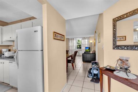 2600 NW 49th Avenue Lauderdale Lakes FL 33313