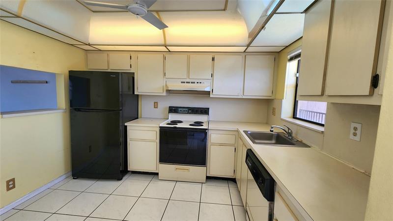 10467 S Sunrise Lakes Boulevard Sunrise FL 33322