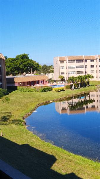 10467 S Sunrise Lakes Boulevard Sunrise FL 33322