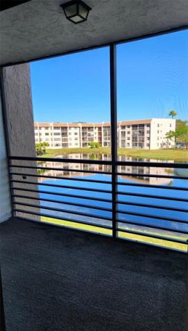 10467 S Sunrise Lakes Boulevard Sunrise FL 33322