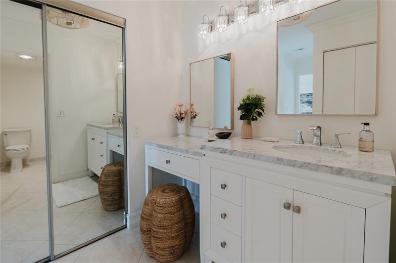 9277 Vista Del Lago Boca Raton FL 33428