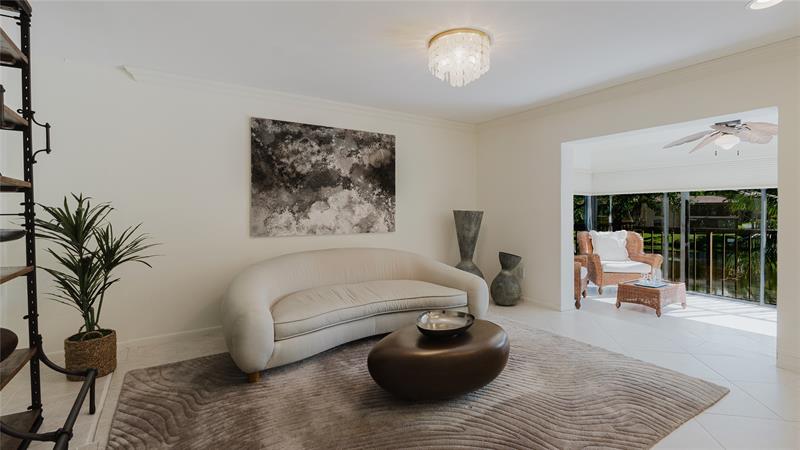 9277 Vista Del Lago Boca Raton FL 33428